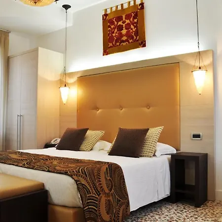 Hotel De La Spada 4*