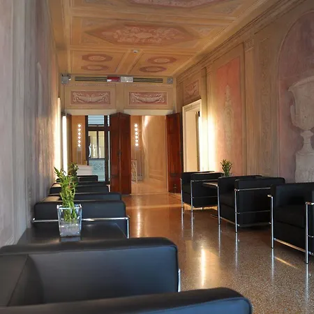 Hotel De La Spada 4*